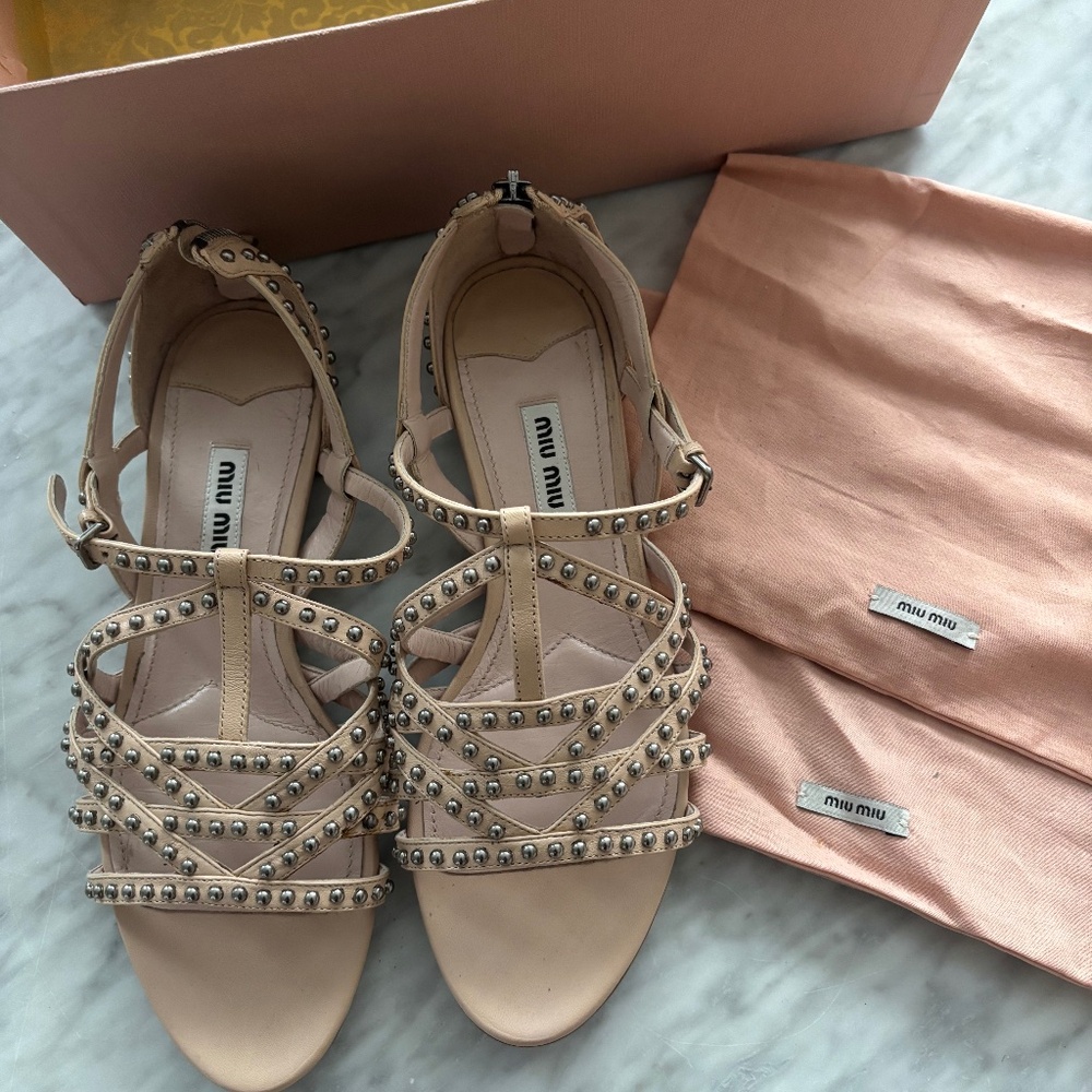 Miu Miu flat sandals